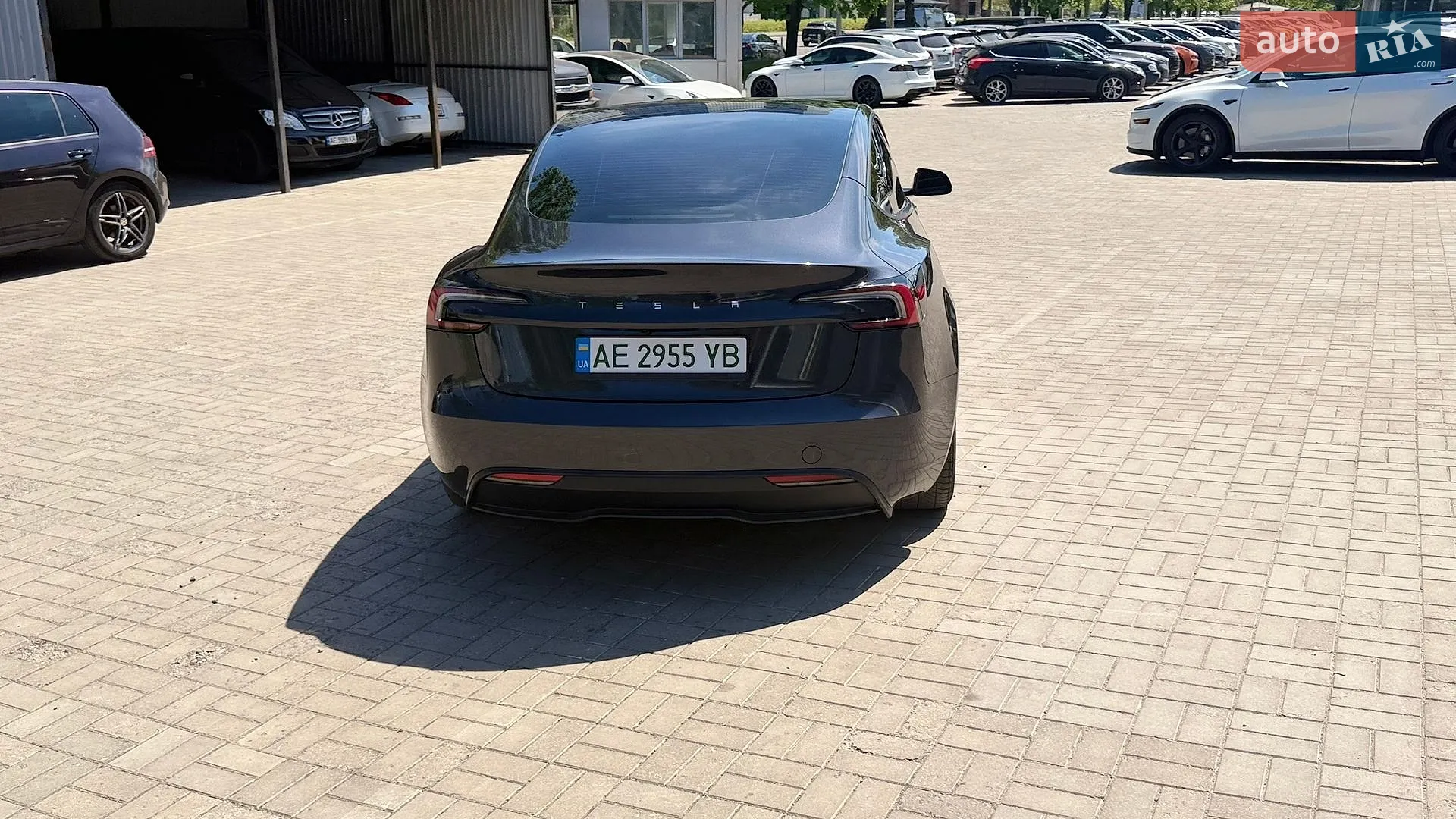 2024 Tesla Model 3 - мініатюра 11