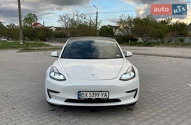 Седан Tesla Model 3 2021 в Каменец-Подольском