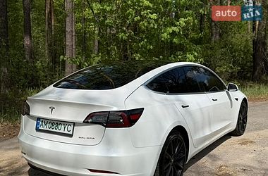 Седан Tesla Model 3 2019 в Житомире