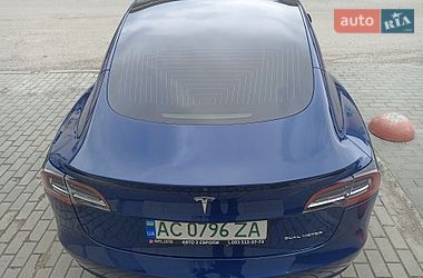 Седан Tesla Model 3 2018 в Луцке