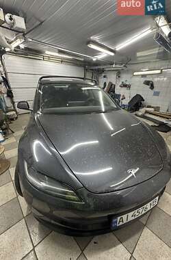 Седан Tesla Model 3 2024 в Киеве