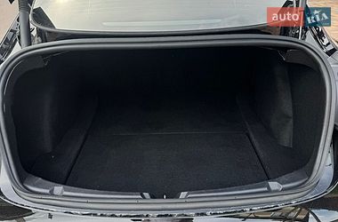 Седан Tesla Model 3 2022 в Киеве