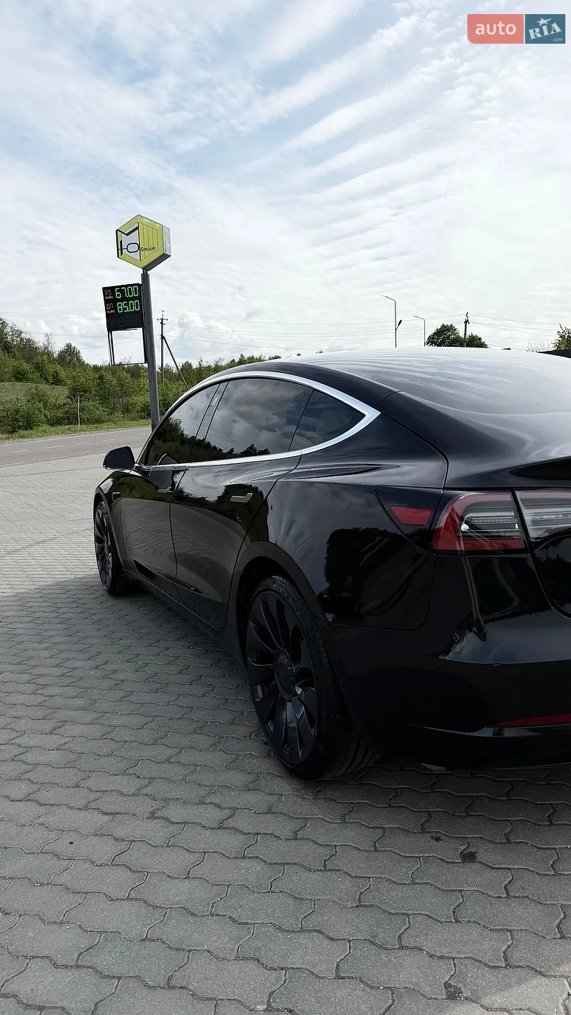 2018 Tesla Model 3 - мініатюра 4