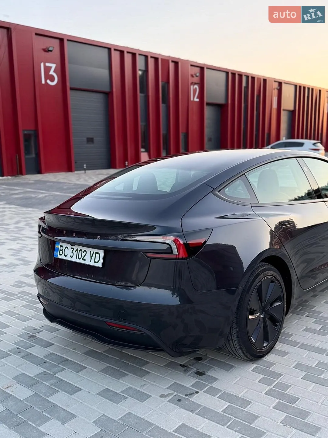 2024 Tesla Model 3 - мініатюра 12