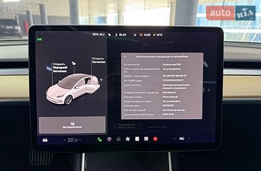 Седан Tesla Model 3 2019 в Одесі