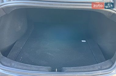 Седан Tesla Model 3 2024 в Львове