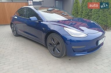 Седан Tesla Model 3 2018 в Луцке