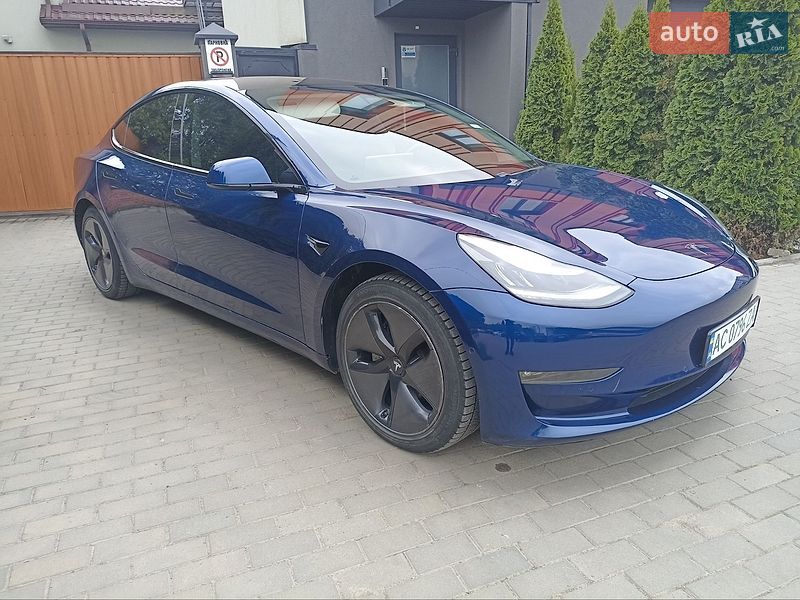 Tesla Model 3 2018