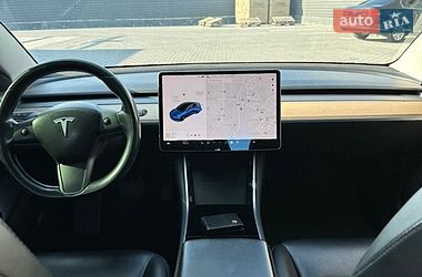 Седан Tesla Model 3 2018 в Каменец-Подольском