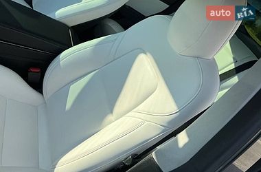 Седан Tesla Model 3 2020 в Запорожье