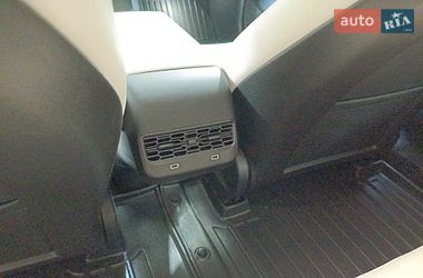 Седан Tesla Model 3 2022 в Кривом Роге