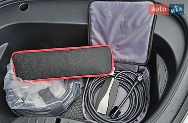 Седан Tesla Model 3 2022 в Черкассах