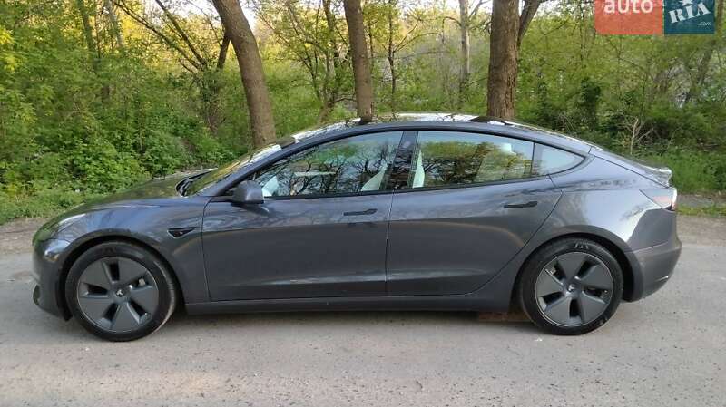 Седан Tesla Model 3 2021 в Полтаве