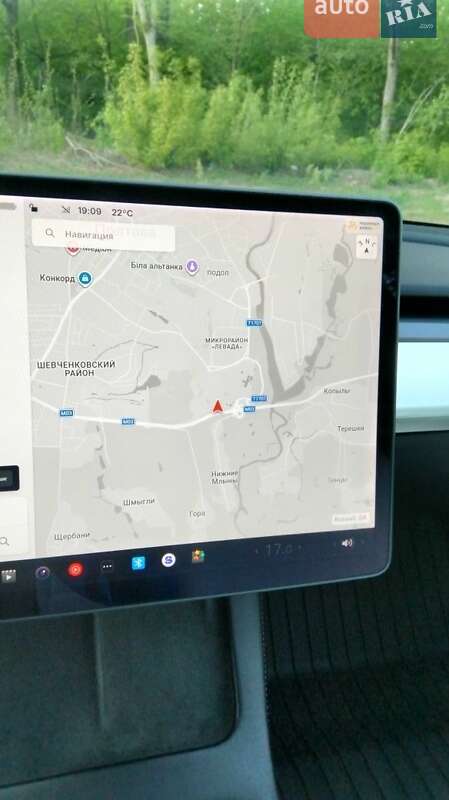Седан Tesla Model 3 2021 в Полтаве