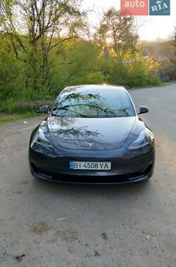 Седан Tesla Model 3 2021 в Полтаве