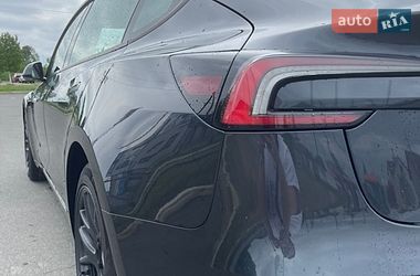 Седан Tesla Model 3 2025 в Києві