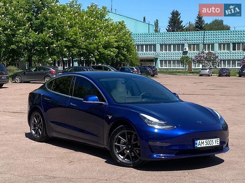 Седан Tesla Model 3 2019 в Киеве фото 4 Седан Tesla Model 3 2019 в Киеве
