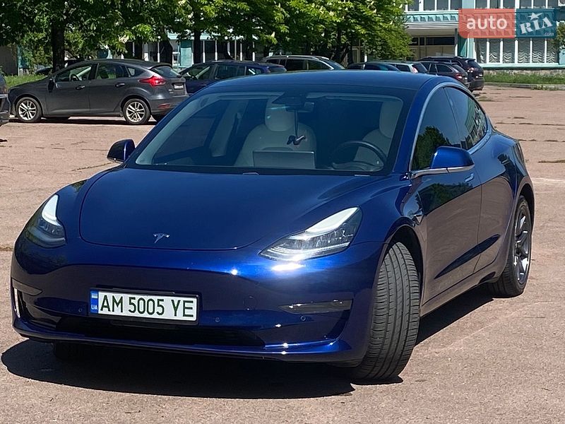 Tesla Model 3 2019 Tesla Model 3 2019