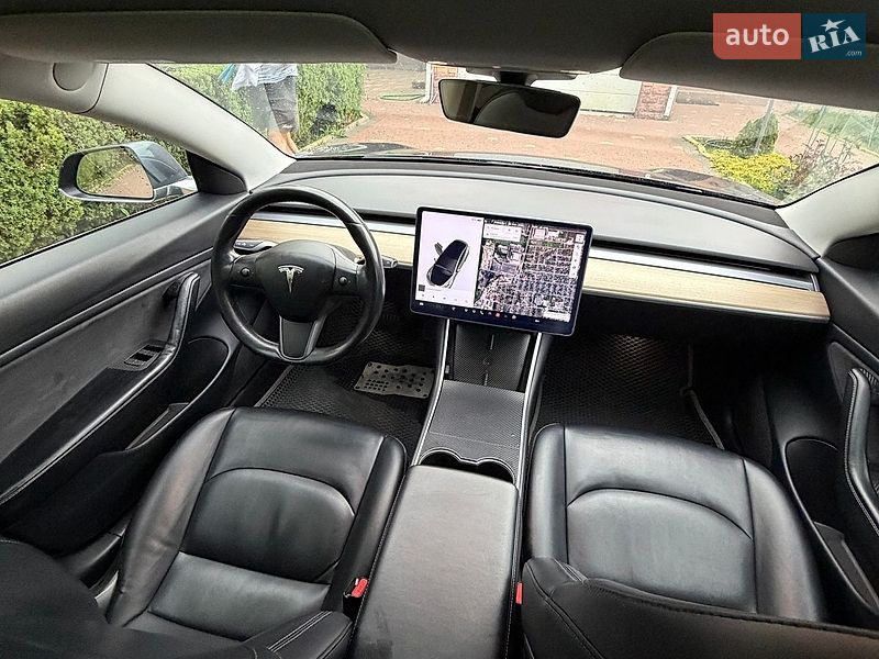 Седан Tesla Model 3 2018 в Броварах фото 11 Седан Tesla Model 3 2018 в Броварах