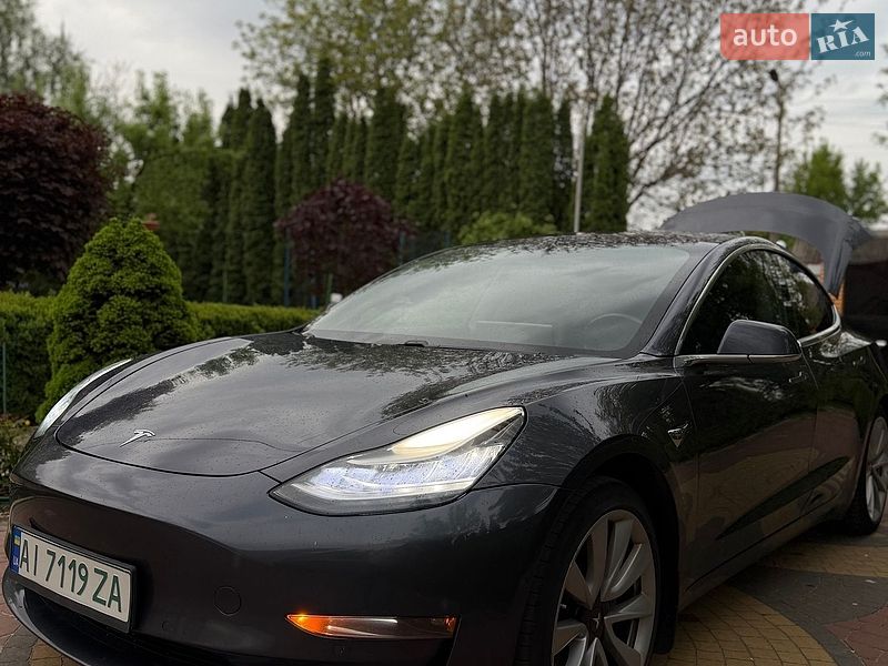 Седан Tesla Model 3 2018 в Броварах фото 16 Седан Tesla Model 3 2018 в Броварах