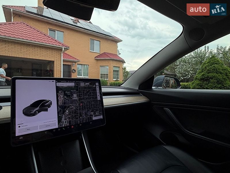 Седан Tesla Model 3 2018 в Броварах фото 26 Седан Tesla Model 3 2018 в Броварах