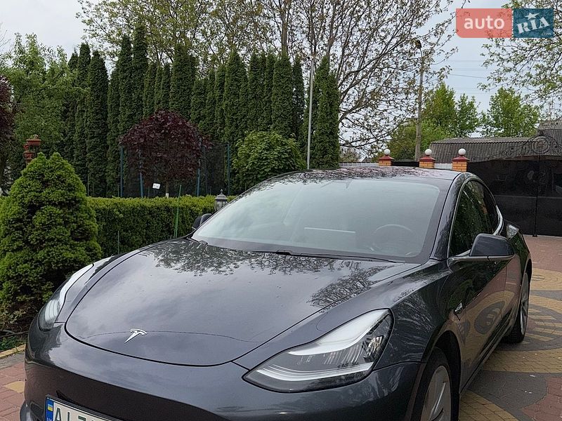 Седан Tesla Model 3 2018 в Броварах фото 28 Седан Tesla Model 3 2018 в Броварах