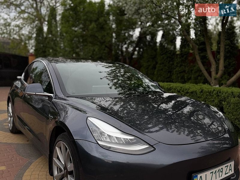 Седан Tesla Model 3 2018 в Броварах фото 29 Седан Tesla Model 3 2018 в Броварах