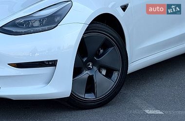 Седан Tesla Model 3 2022 в Кривому Розі