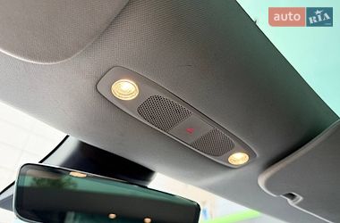 Седан Tesla Model 3 2022 в Кривому Розі