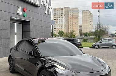 Седан Tesla Model 3 2018 в Харькове