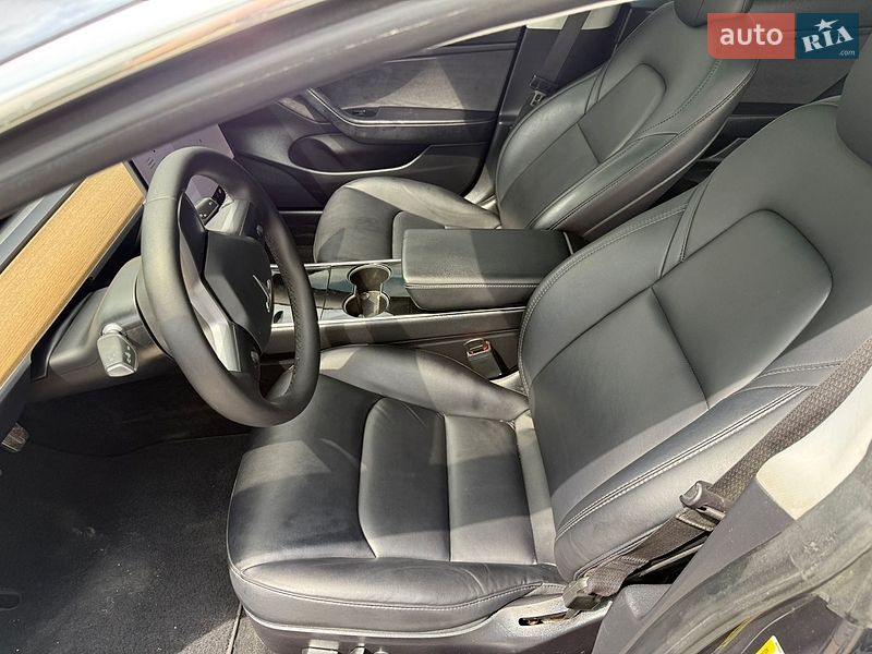 Седан Tesla Model 3 2020 в Белгороде-Днестровском
