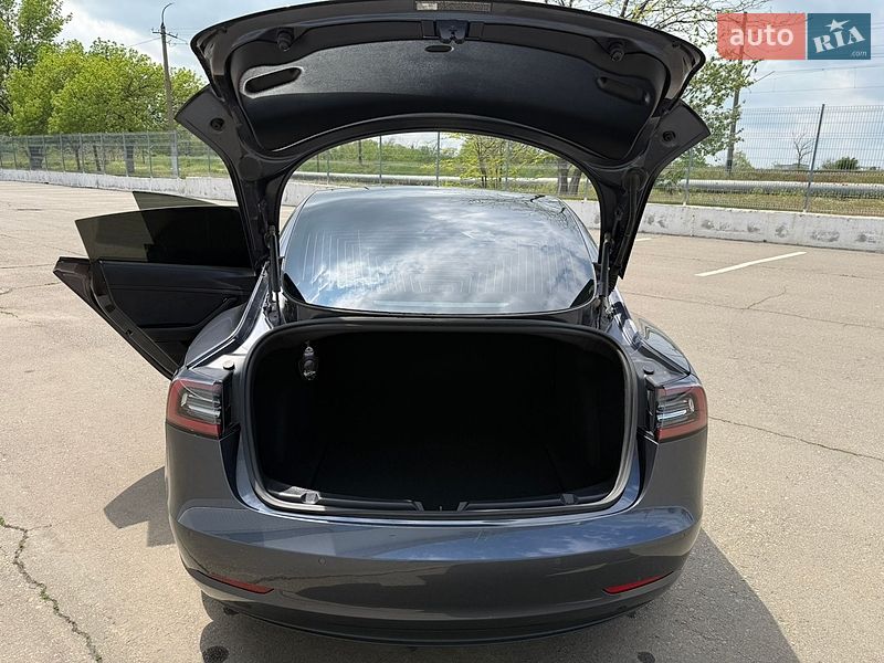 Седан Tesla Model 3 2020 в Белгороде-Днестровском