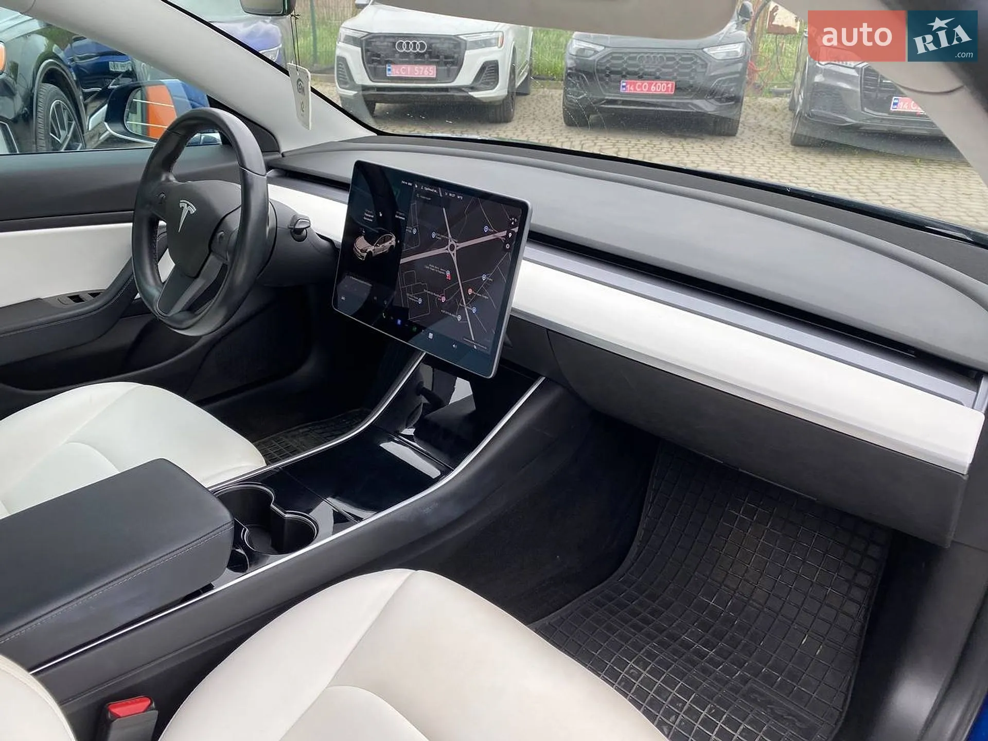 2018 Tesla Model 3 - мініатюра 9