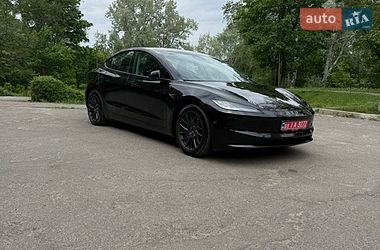 Седан Tesla Model 3 2024 в Києві