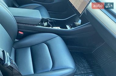 Седан Tesla Model 3 2019 в Днепре