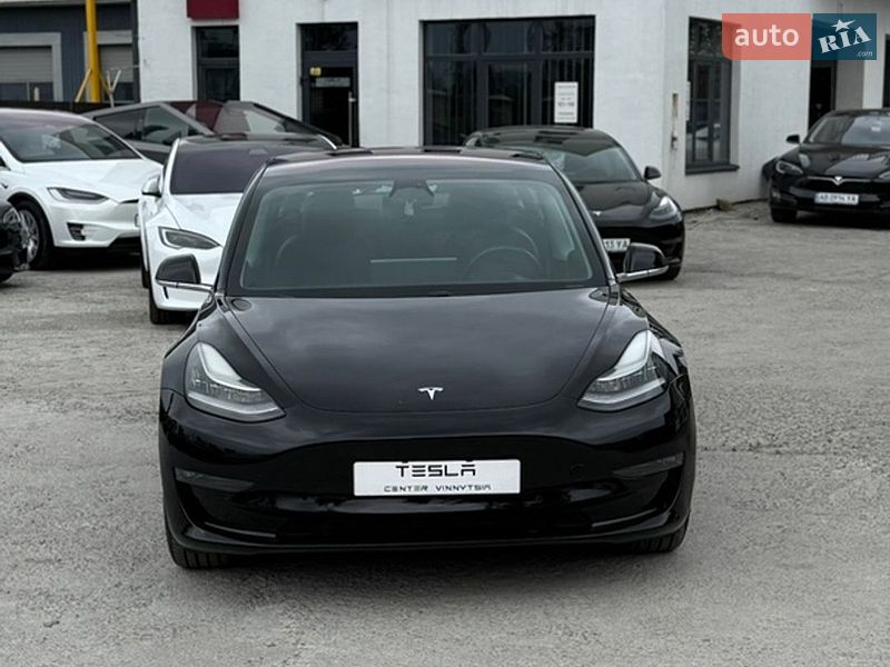 Tesla Model 3 2018
