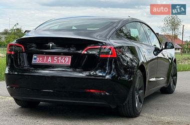 Седан Tesla Model 3 2023 в Киеве
