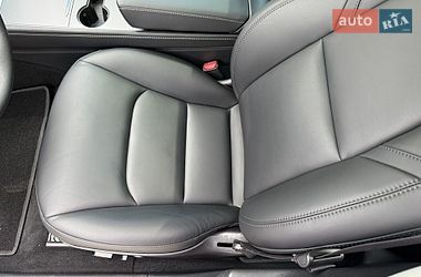 Седан Tesla Model 3 2023 в Киеве