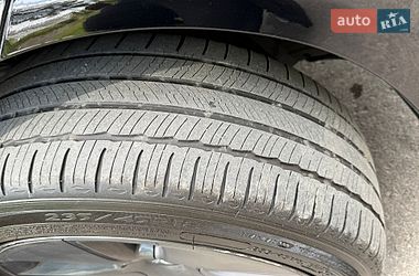 Седан Tesla Model 3 2023 в Киеве