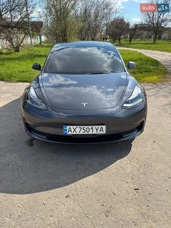 2022 Tesla Model 3 - мініатюра 9