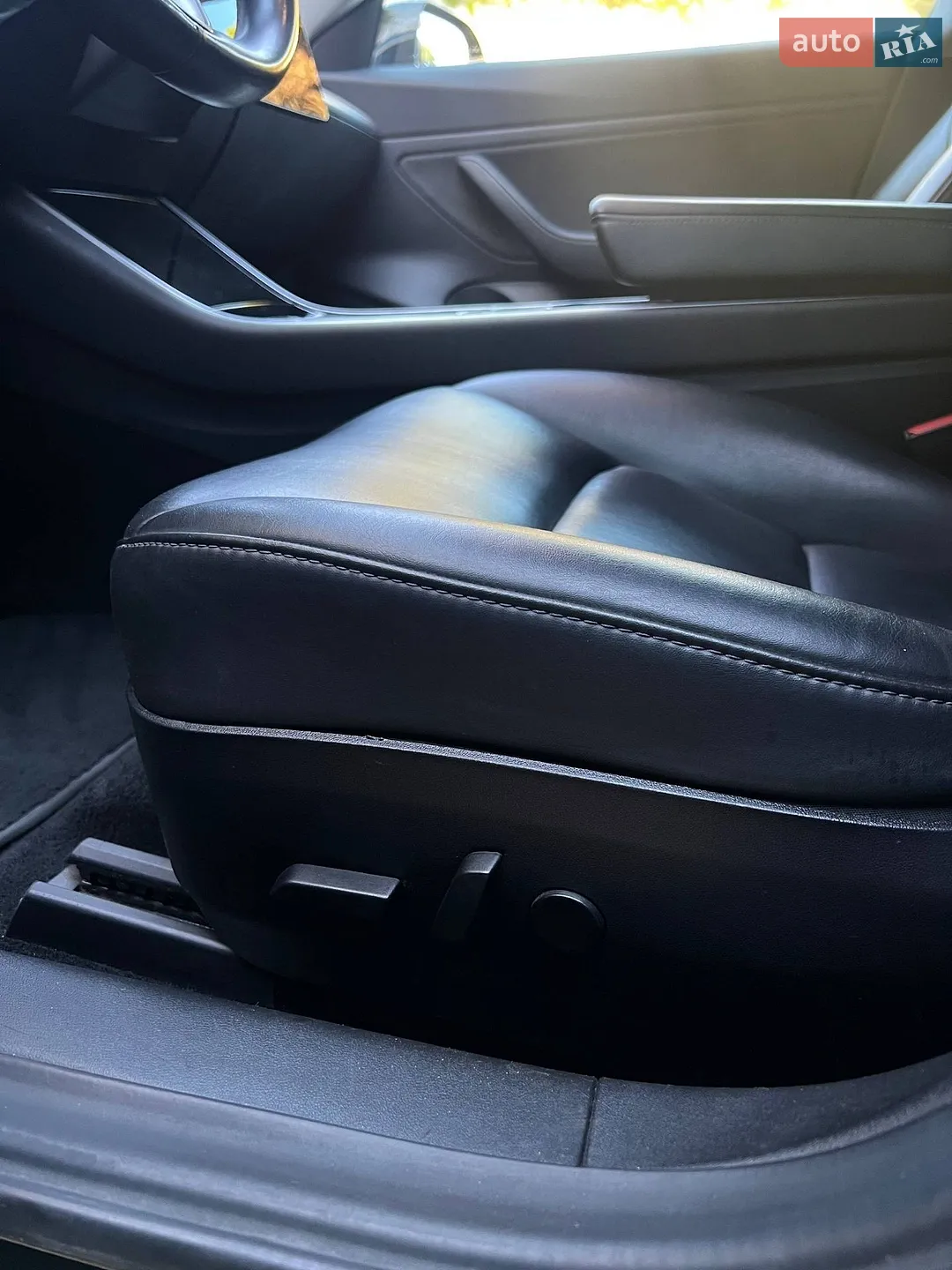 2019 Tesla Model 3 - мініатюра 34