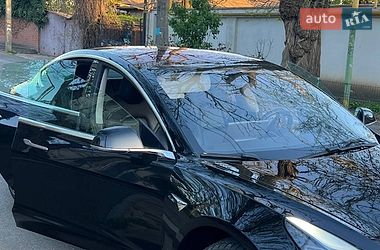 Седан Tesla Model 3 2019 в Одесі
