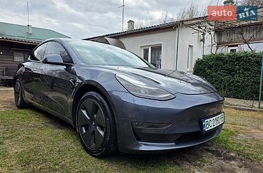 Седан Tesla Model 3 2023 в Львові