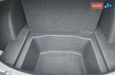 Седан Tesla Model 3 2023 в Львові