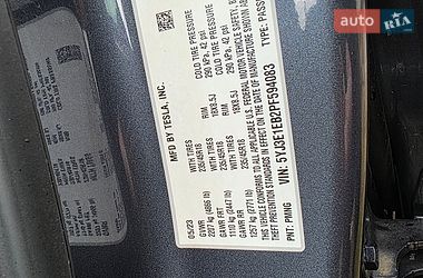 Седан Tesla Model 3 2023 в Львові