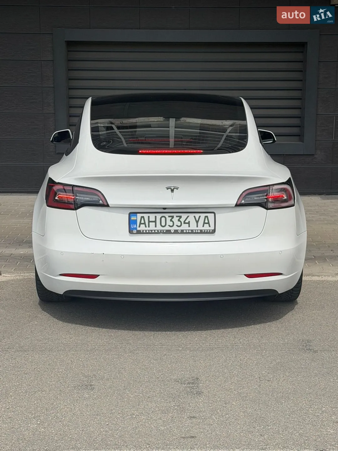 2022 Tesla Model 3 - мініатюра 11