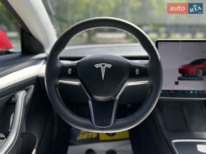 Седан Tesla Model 3 2023 в Львове фото 14 Седан Tesla Model 3 2023 в Львове