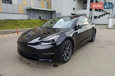 Седан Tesla Model 3 2021 в Одессе