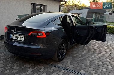 Седан Tesla Model 3 2023 в Запорожье