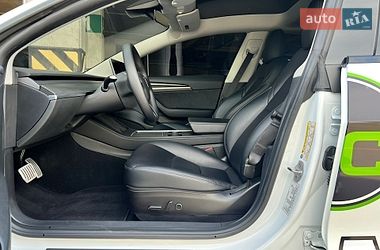 Седан Tesla Model 3 2022 в Киеве